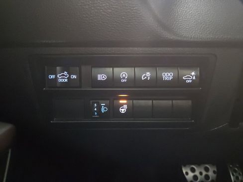 Used 2023 Toyota Tundra SR5 w/ TRD Off-Road Package image 24