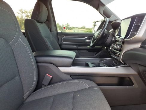 Used 2019 RAM 1500 Big Horn AWD/4WD image 12