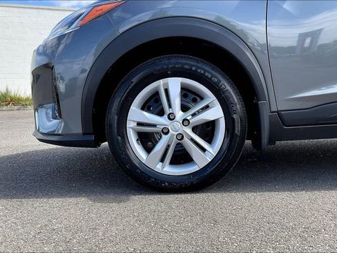 New 2025 Nissan Kicks Play S image 11