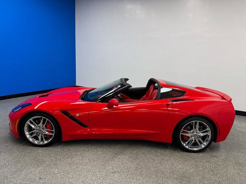 Used 2015 Chevrolet Corvette Stingray Coupe w/ 3LT Preferred Equipment Group RWD image 3