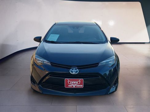 Used 2017 Toyota Corolla LE FWD image 8