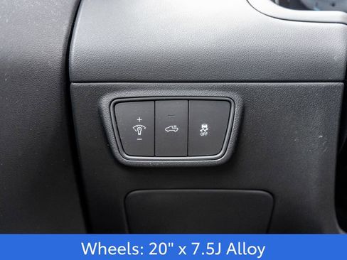 Used 2022 Hyundai Santa Cruz Limited AWD/4WD image 20