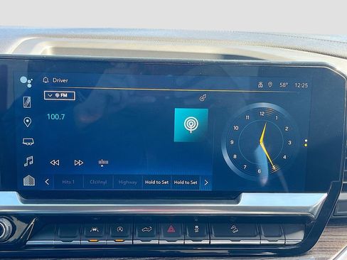 Used 2023 Chevrolet Silverado 1500 RST image 14