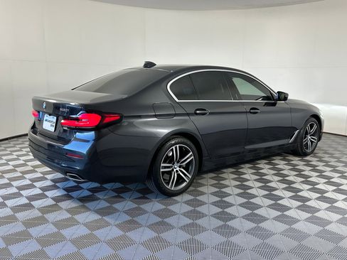 Used 2022 BMW 530i w/ Executive Package image 7