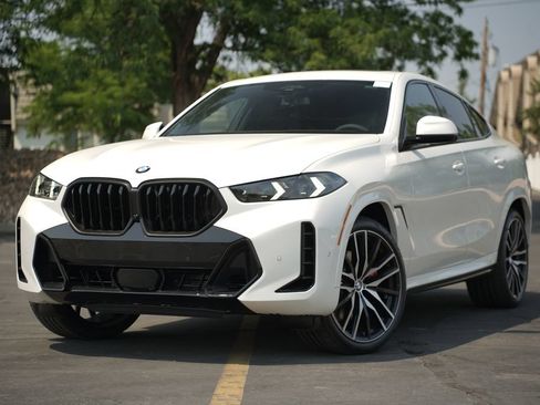 New 2027 BMW X6 xDrive40i AWD/4WD image 1