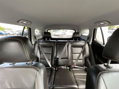 Used 2021 GMC Terrain SLT AWD/4WD image 27