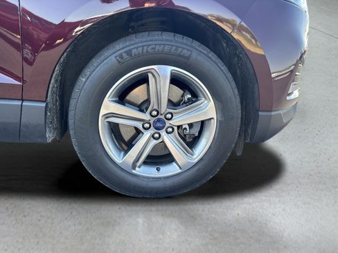 Used 2020 Ford Edge SEL w/ Convenience Package AWD/4WD image 26