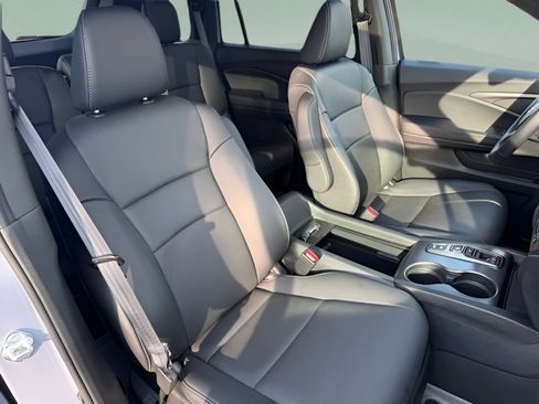 Certified 2023 Honda Passport EX-L image 29