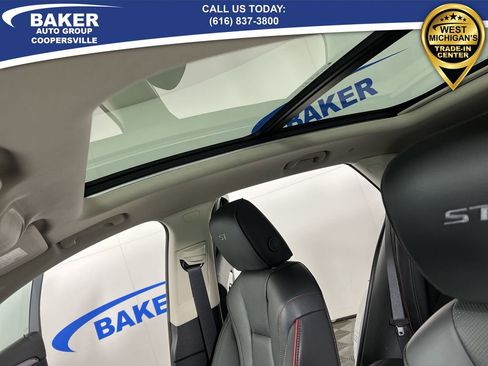 Certified 2023 Buick Envision Essence w/ Sport Touring Package image 19