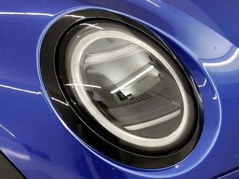 New 2025 MINI Cooper S image 3