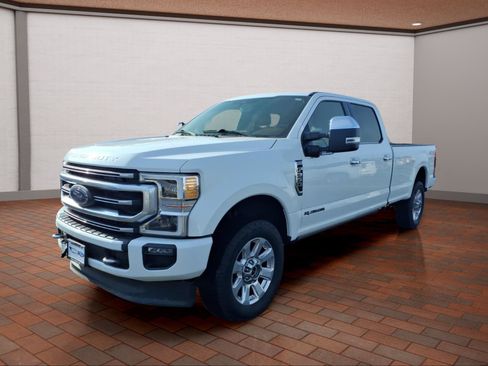 Used 2022 Ford F350 Platinum AWD/4WD image 4
