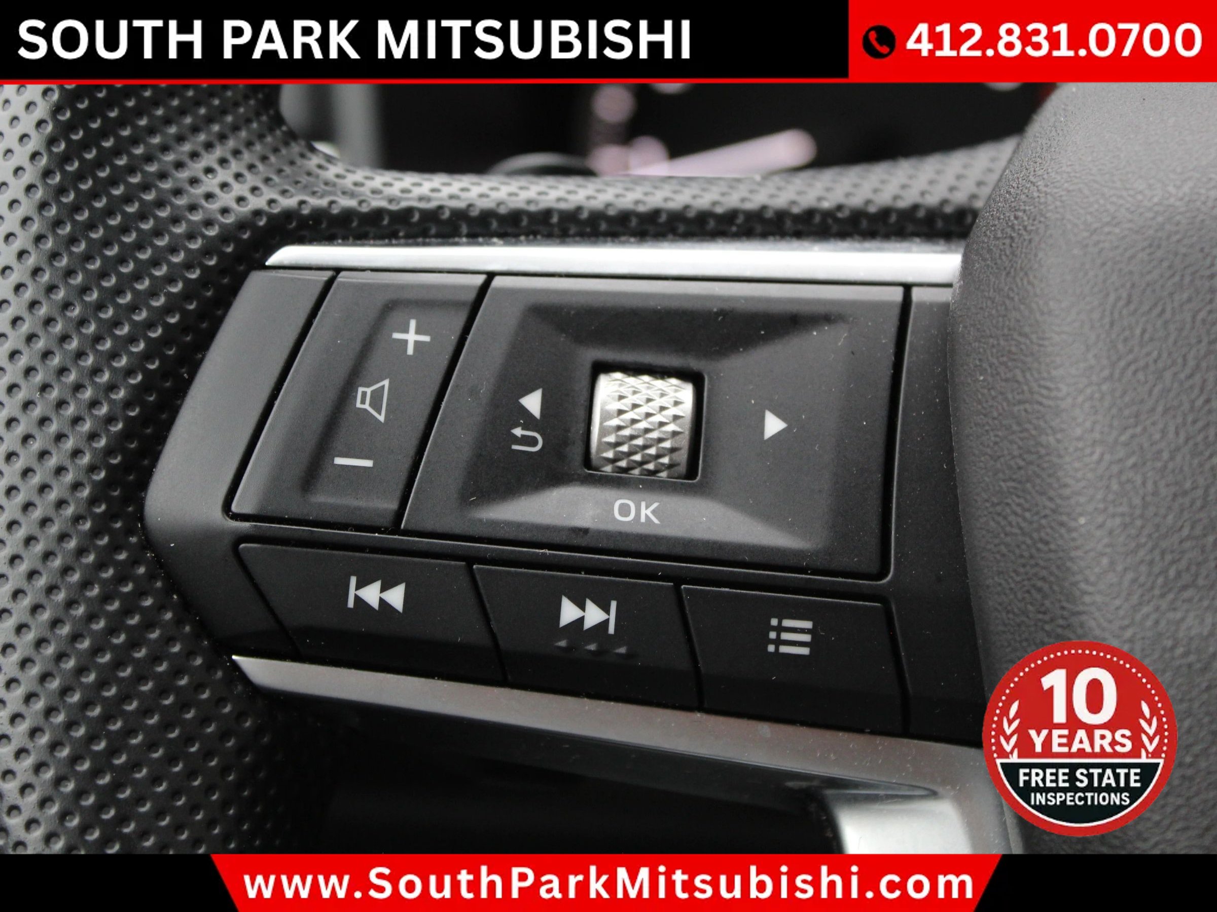 Used 2025 Mitsubishi Outlander ES AWD/4WD image 28