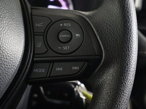 Used 2025 Toyota RAV4 LE image 34