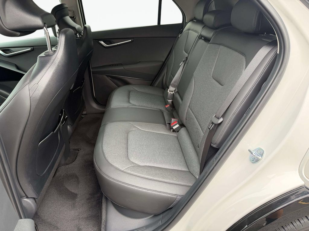 Certified 2025 Kia Niro Wave w/ Wave Preserve Package FWD image 20
