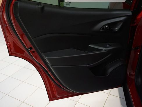 New 2026 Chevrolet Trax LT image 23