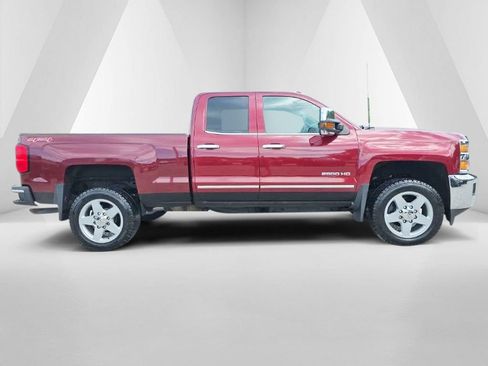 Used 2015 Chevrolet Silverado 2500 LTZ w/ Snow Plow Prep Package AWD/4WD image 4