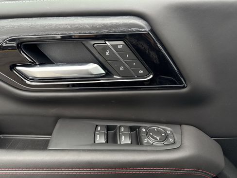 New 2026 GMC Yukon XL AT4 Ultimate image 15