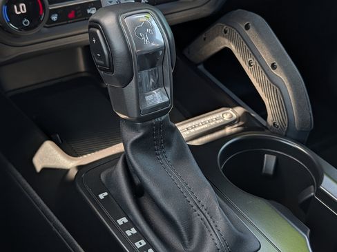 Used 2025 Ford Bronco Badlands AWD/4WD image 48