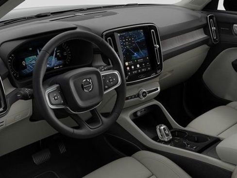 New 2026 Volvo XC40 B5 Ultra w/ Climate Package image 7