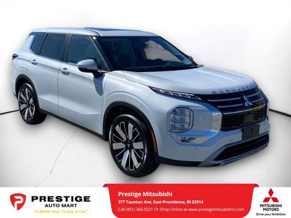 New 2025 Mitsubishi Outlander SE