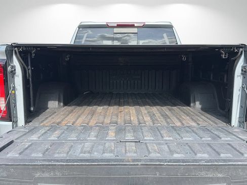 Used 2023 GMC Sierra 1500 SLT w/ SLT Premium Plus Package RWD image 12