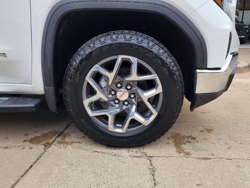 New 2026 GMC Sierra 1500 SLT w/ X31 Off-Road Package AWD/4WD image 50