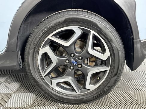 Used 2020 Subaru Crosstrek 2.0i Limited w/ Moonroof Package w/Navigation image 36