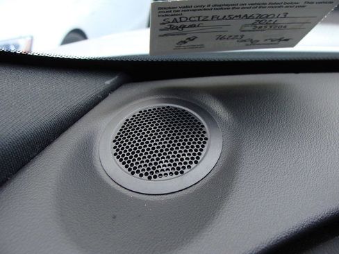 Used 2021 Jaguar F-PACE R-Dynamic S image 31