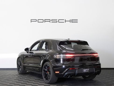 Certified 2023 Porsche Macan GTS AWD/4WD image 3