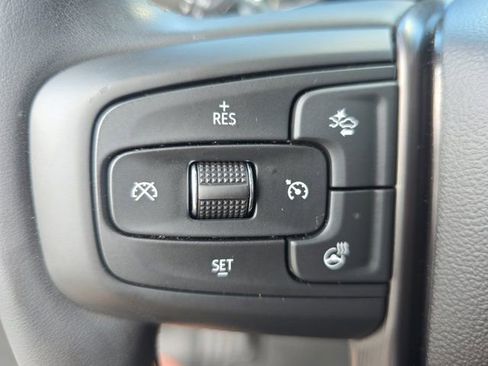 Used 2024 GMC Sierra 2500 AT4 w/ AT4 Preferred Package image 17