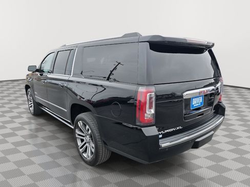 Used 2018 GMC Yukon XL Denali w/ Denali Ultimate Package AWD/4WD image 6