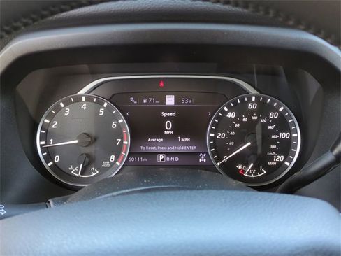 Used 2021 Nissan Titan SV w/ SV Convenience Package image 27