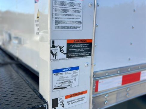 Used 2024 Isuzu NPR image 26