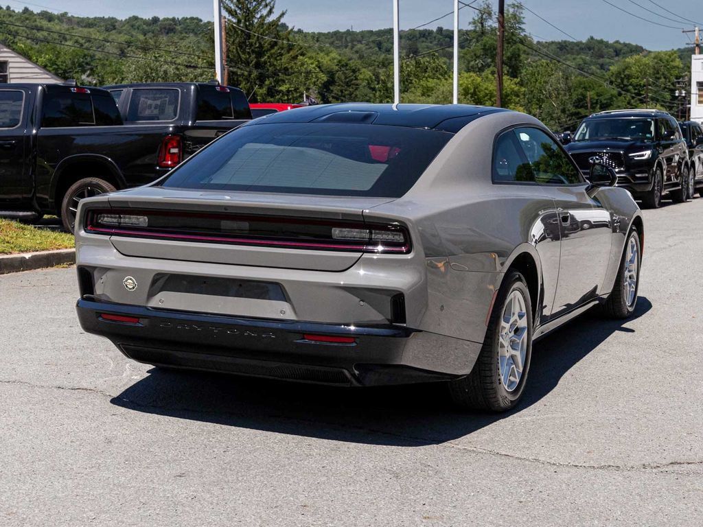 Used 2025 Dodge Charger Daytona R/T w/ Quick Order Package 25M R/T AWD/4WD image 4