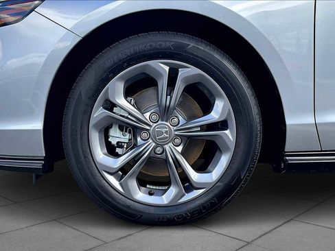 Used 2025 Honda Accord EX-L image 10