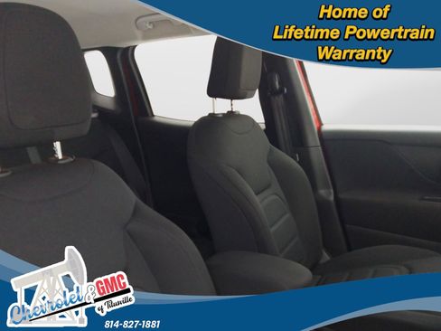 Used 2021 Jeep Renegade Latitude image 25