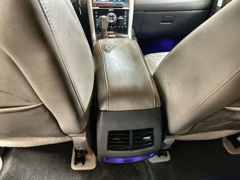 Used 2013 Ford Edge Limited FWD image 23