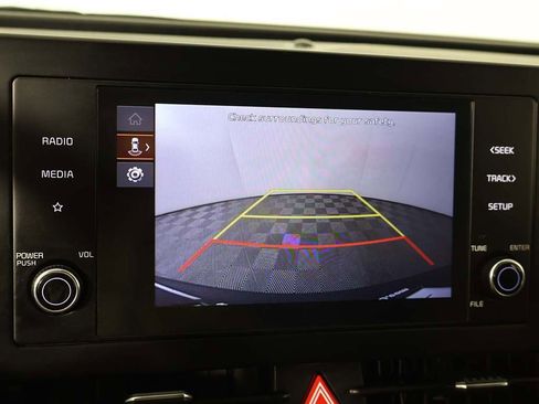 Used 2023 Kia Sportage LX image 39