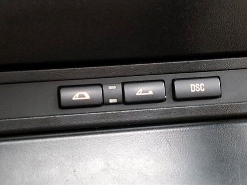 Used 2004 BMW 325Ci Convertible image 36