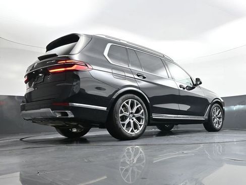 Used 2026 BMW X7 xDrive40i image 36