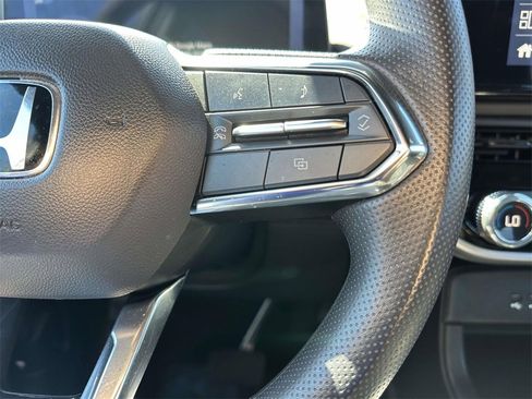 Certified 2024 Honda Prologue EX image 13