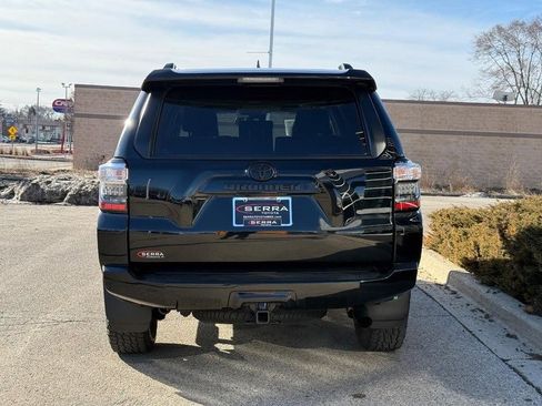 Used 2024 Toyota 4Runner SR5 Premium w/ Moonroof Package image 4