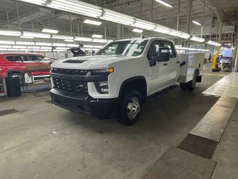 Used 2022 Chevrolet Silverado 3500 W/T w/ WT Fleet Convenience Package AWD/4WD image 5