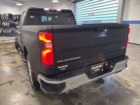 Used 2021 Chevrolet Silverado 1500 LTZ w/ LTZ Premium Package image 7
