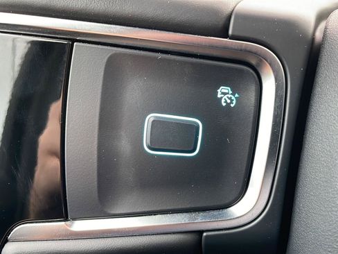 Used 2025 Ford Expedition Tremor AWD/4WD image 15
