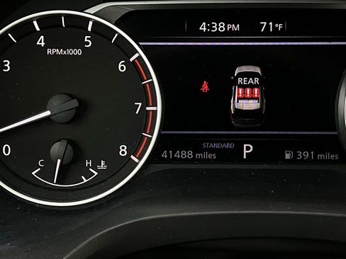 Used 2025 Nissan Rogue SV image 38