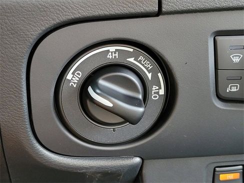 New 2026 Nissan Frontier SV w/ SV Convenience Package image 18