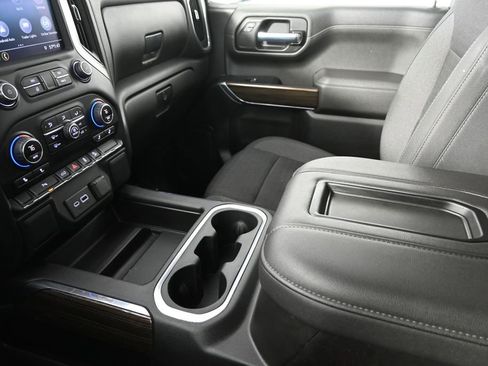 Used 2022 Chevrolet Silverado 1500 LT Trail Boss w/ Safety Package AWD/4WD image 31