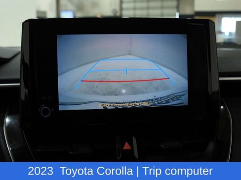 Used 2023 Toyota Corolla LE image 18