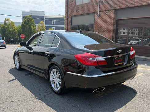 Used 2014 Hyundai Genesis 3.8 RWD image 13
